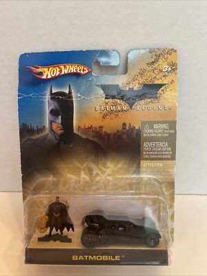 Mattel Hot Wheels 2005 Batman Begins Batmobile 1:64 Scale NIB