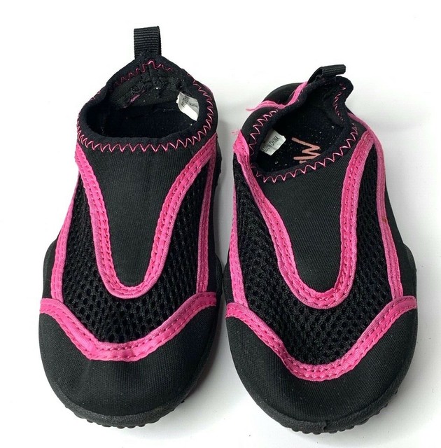 Maui and Sons Water shoes Black with pink kids size 9 eBay