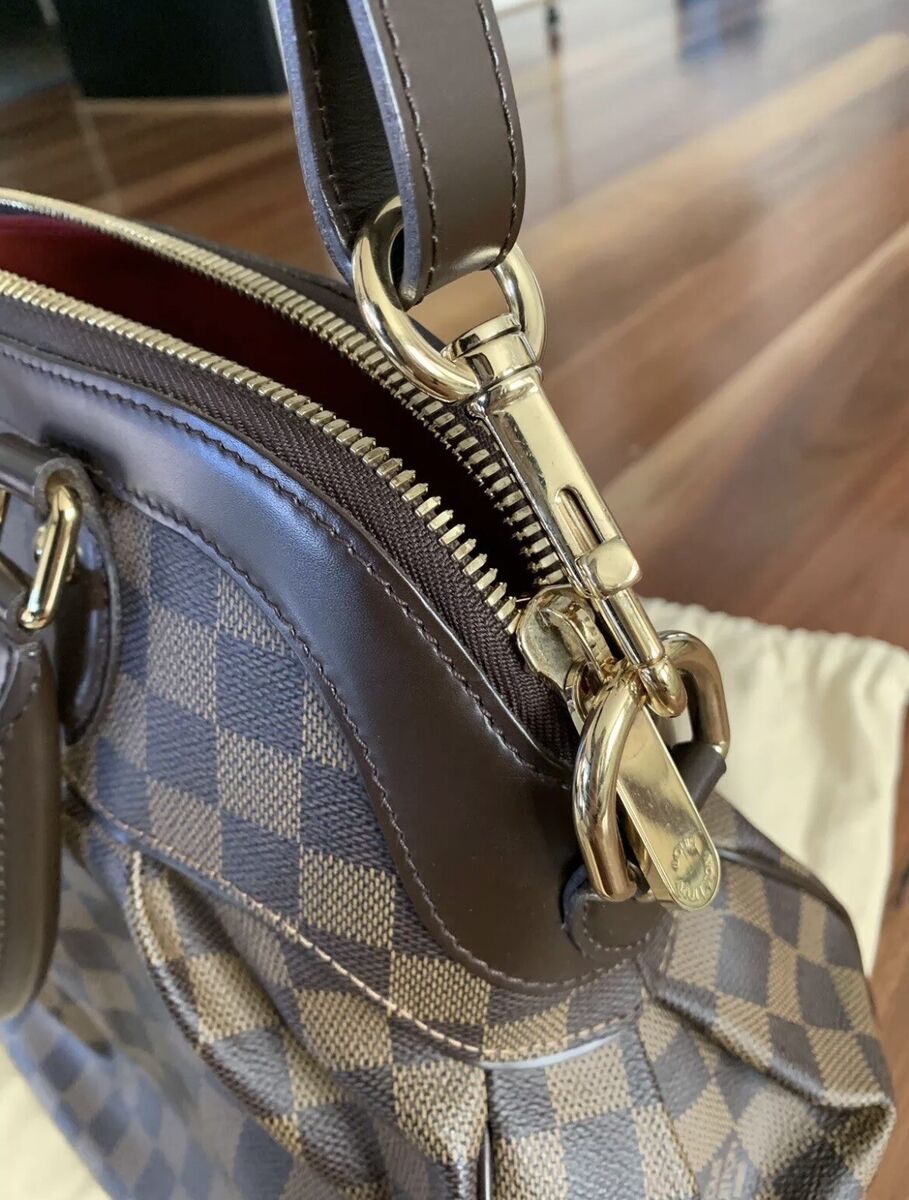 Louis Vuitton 100% Authentic Trevi GM Damier With Receipt Louis Vuitton 100% Authentic Trevi GM Damier With Receipt