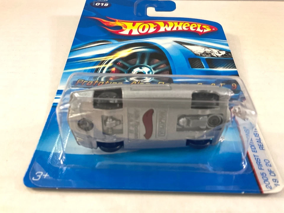 Hot Wheels PROTOTIPO ALFA ROMEO BAT 9 — 2005 первые издания No019 — серебристая - Изображение 3 из 4