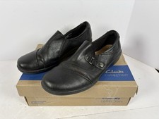 Clarks Women's Carleigh Pearl Loafer Size 8 Black Leather Brand New