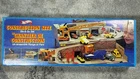 Hot Wheels Construction Site Sto & Go Set 1982 Vintage Playset Folding