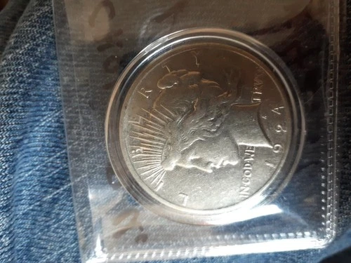 1924 Peace Silver Dollar Almost Uncirculated/Uncirculated $58.00 Melt Value
