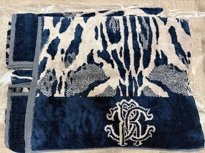 NWT Roberto Cavalli Guest And Hand Towel Set LINX BROWN, Color blue