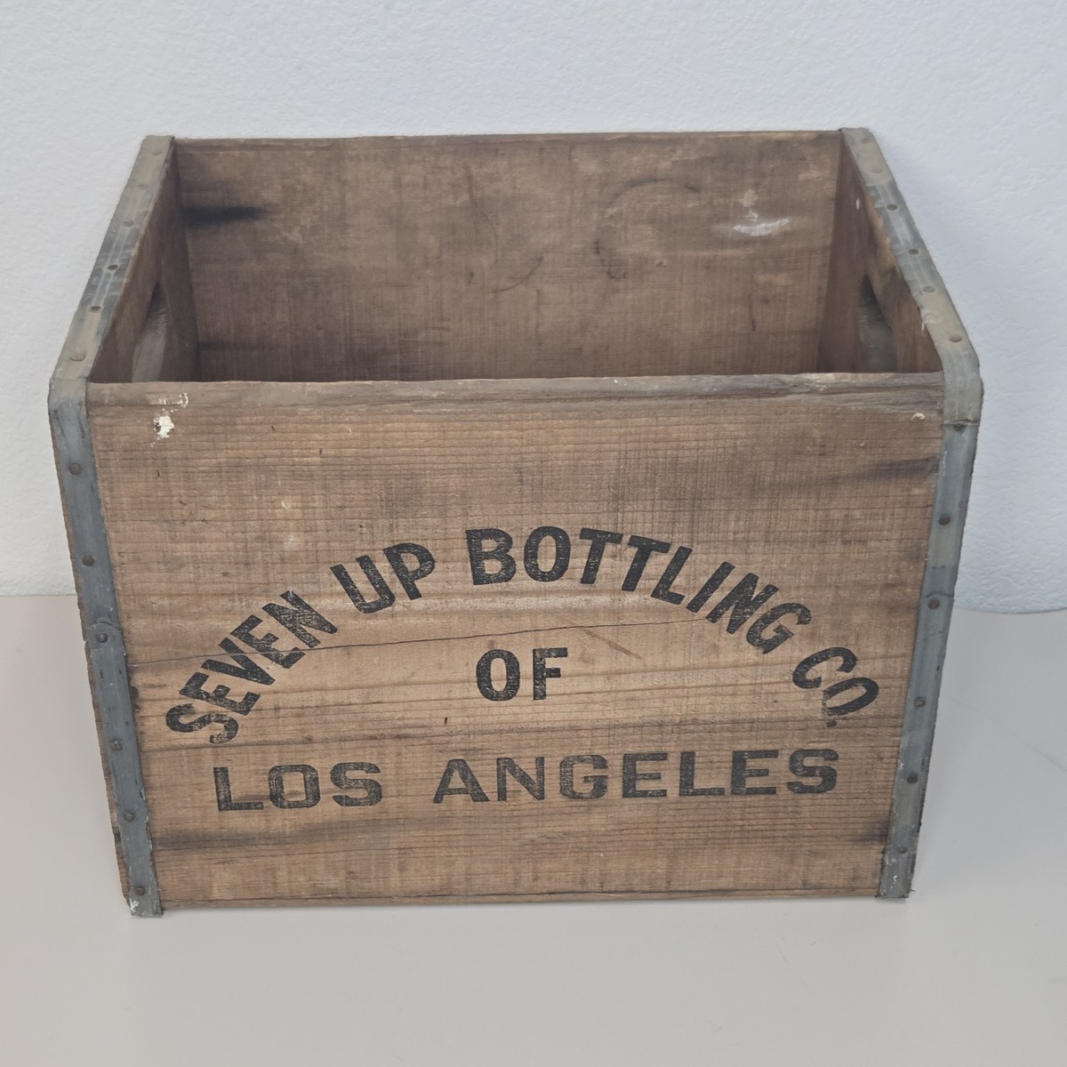 Vintage 7UP Wooden Crate Seven Up Bottling Co. of Los Angeles