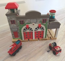 Rare Thomas the Tank Engine Wooden Train SODOR Fire Station 2009