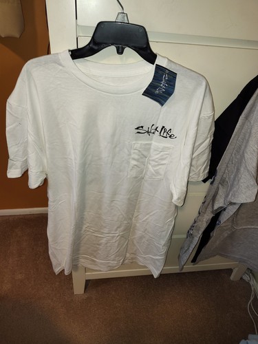 MENS SIZE LARGE SALT LIFE LOT OF TWO TEE SHIRTS NWT
