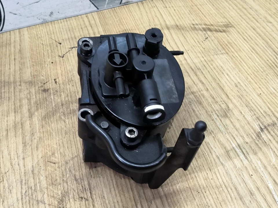 Carcasa filtro combustible Bosch F026402846 / 97413958 Jaguar XF X250 2011-2015 2.2 D Foto 4 de 4