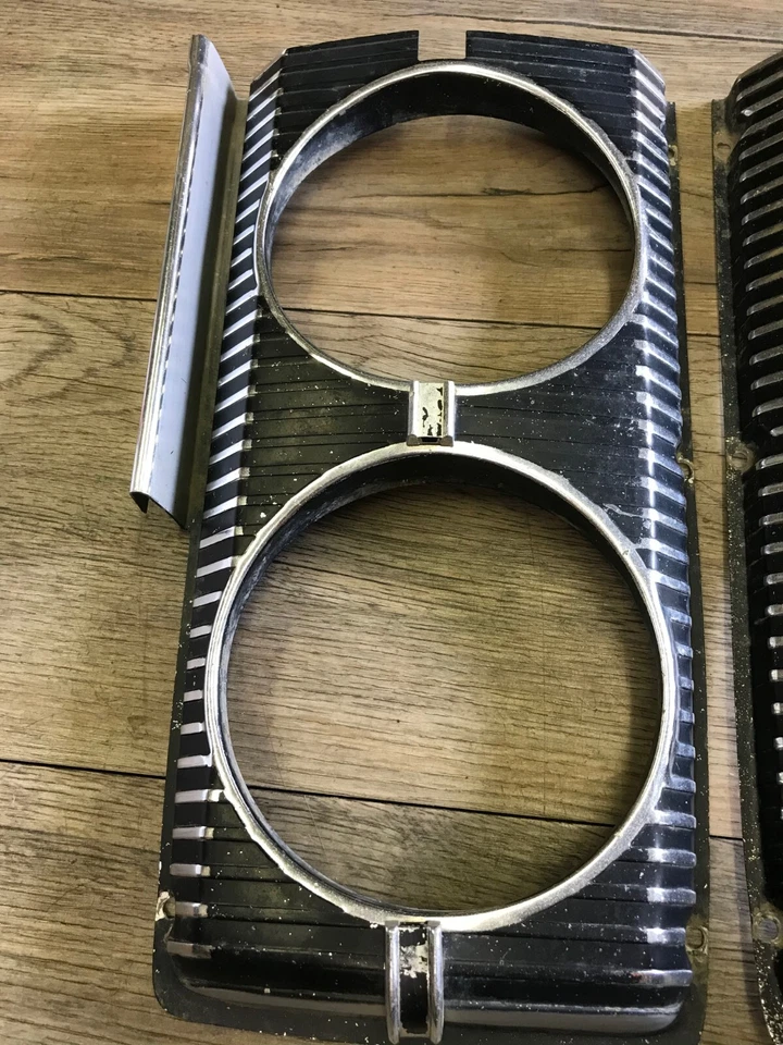 Dodge Coronet 500 B 1967 carrocería Mopar usado OEM faros parrilla biseles OEM Foto 3 de 4