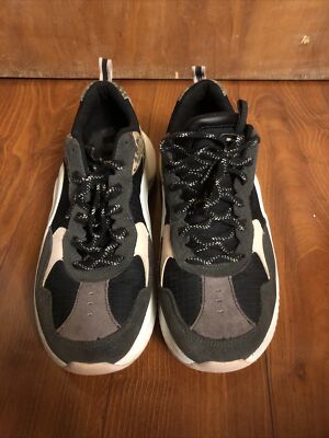 Skechers Sierra Ladies Trainers  US 8.5
