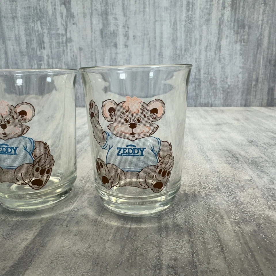 3 Vintage Zellers Zeddy Bear Small Drinking Glasses 100ml Juice Milk Kids Foto 4 de 4