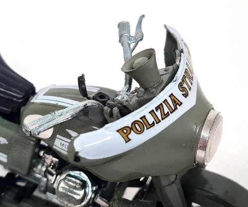 Polistil 1/15 Moto Guzzi V7 Polizia MS.108 Modellino Moto d'epoca pressofuso - Foto 6 di 12