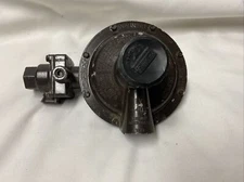 Rego LV404B9. Integral Twin Stage Regulator 550.000 BTU