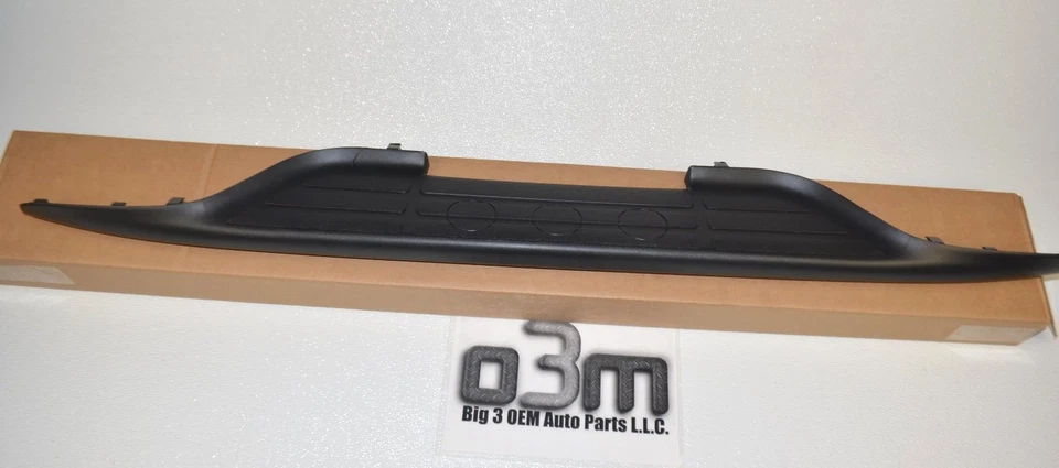 Parachoques trasero Chevrolet Silverado GMC Sierra Suburban 1999-2007 STEP PAD nuevo OEM Foto 2 de 4