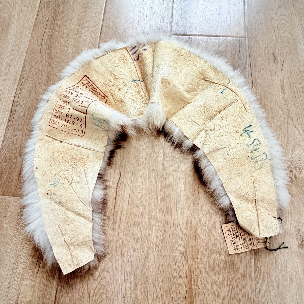 NWT Russian 1960s Genuine Fox Fur Stole Collar Vintage Silver