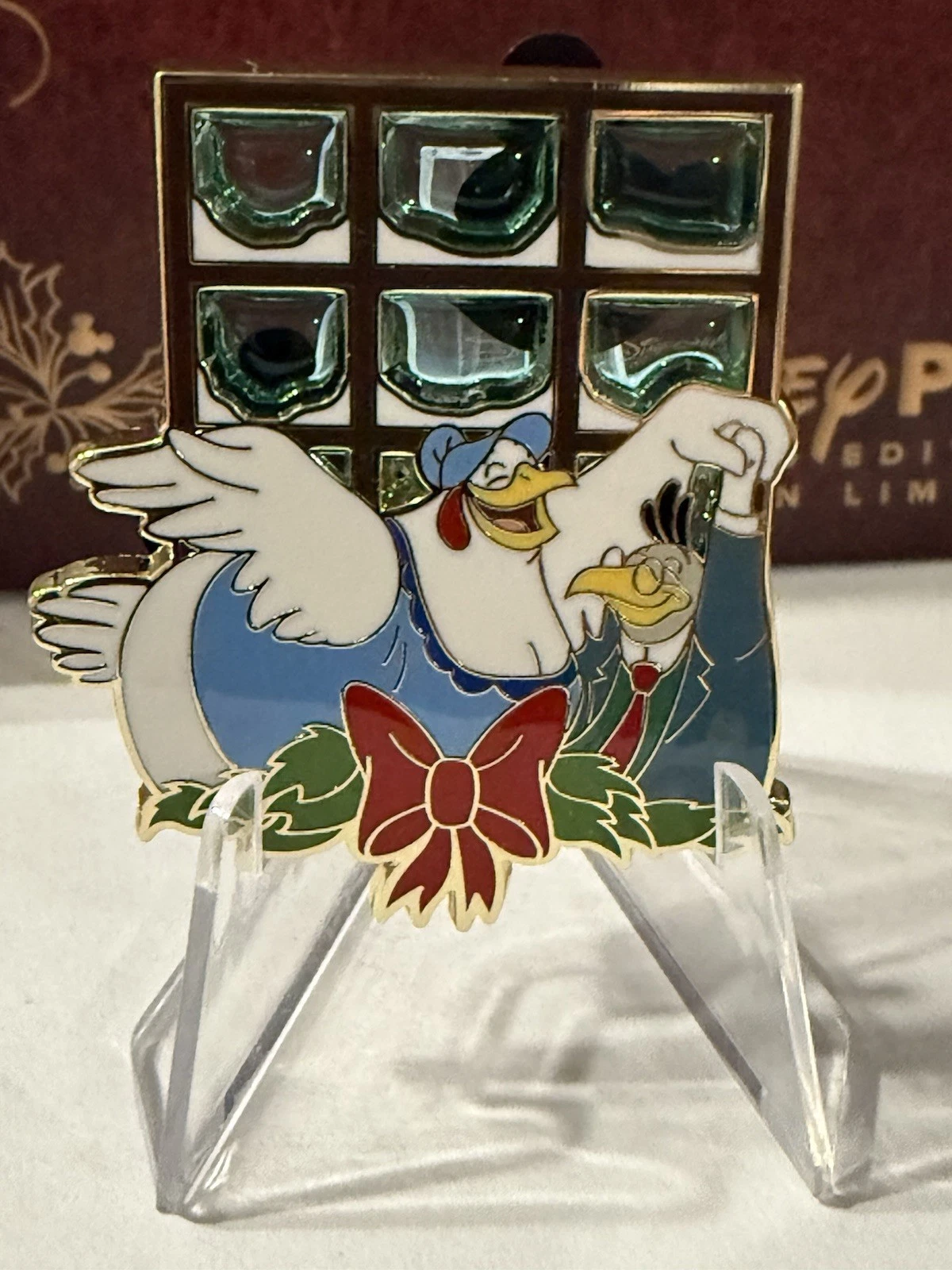 2024 Disney Christmas Pin Advent Calendar Chicken Hen Glass LE 3300