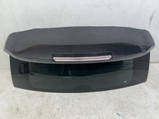 2015-2020 CADILLAC ESCALADE REAR TAIL GATE LIFT GATE WINDOW GLASS W/ SPOILER OEM