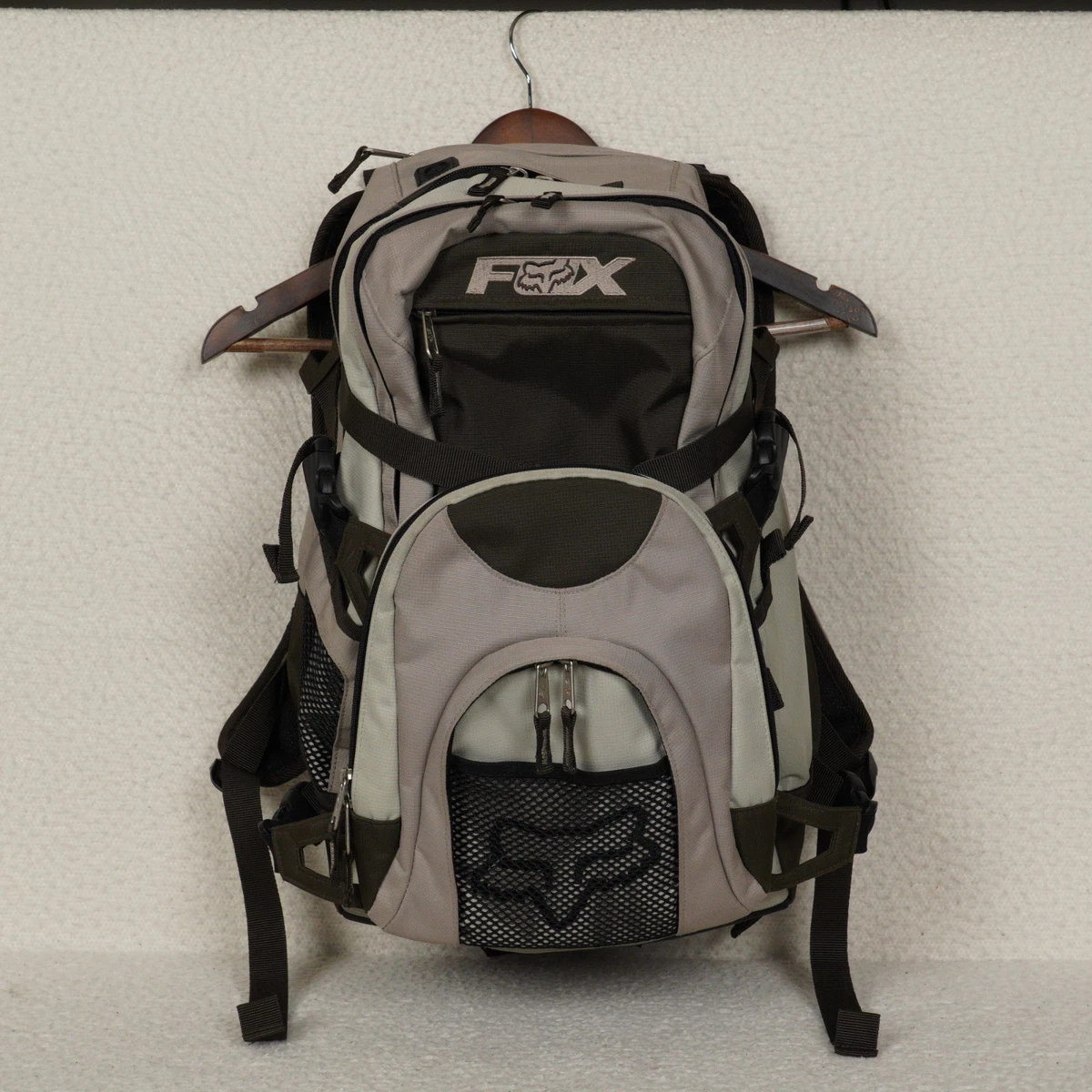 arai helmet gopro mount Contour X Chin YGroup_essential_crossbody Size:ASIS76MHF / 7ft 6in / Medium Heavy Leather Messenger Bag vs This Chin Mount only