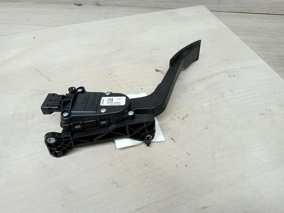 NISSAN NAVARA PEDAL ASSEMBLY NP300, ACCELERATOR PEDAL (FLY BY WIRE), SUIT ALL EN - image 3 of 4