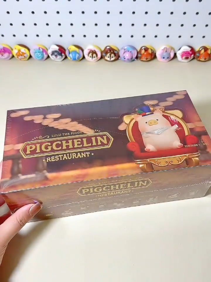 52TOYS LuLu The Piggy Pigchelin Restaurant Series Confirmed Blind