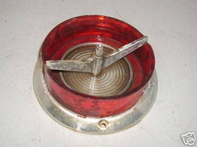 CADILLAC ORIGINAL TAIL LIGHT & BEZEL 1961 196* - Bild 1 von 1