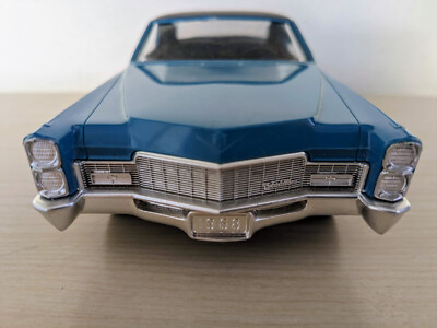 L@@K! RARE 1968 CADILLAC DE VILLE PROMO MODEL CAR *BRILLIANT 2