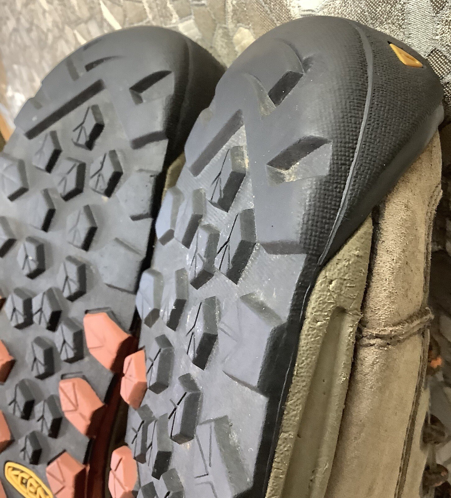 KEEN rara scarpa da trekking trail STRETCHITA cioccolato bruciato henné 42 uomo 9