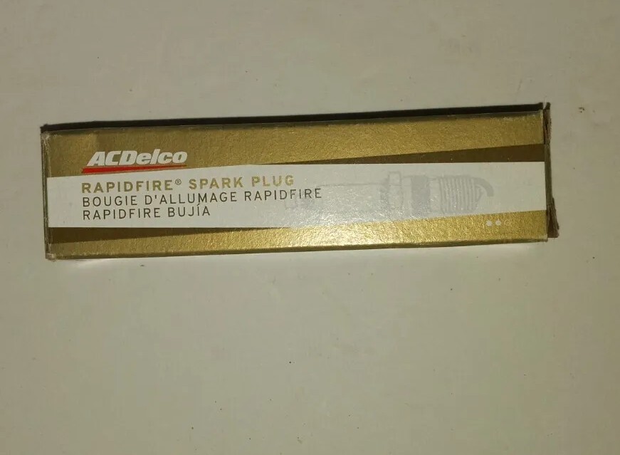AC Delco Rapidfire Platinum Spark Plug #17 - Single Plug New In Box