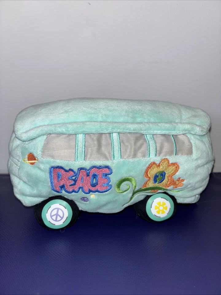 RARO DIFÍCIL DE ENCONTRAR Disney Pixar Cars 2 Fillmore Peluche Disney Store Hippie Van VW Bus Foto 2 de 4