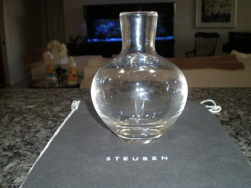 Steuben Gourd Style - Vault of Heaven #8369 Vase  - VG Condition - Signed