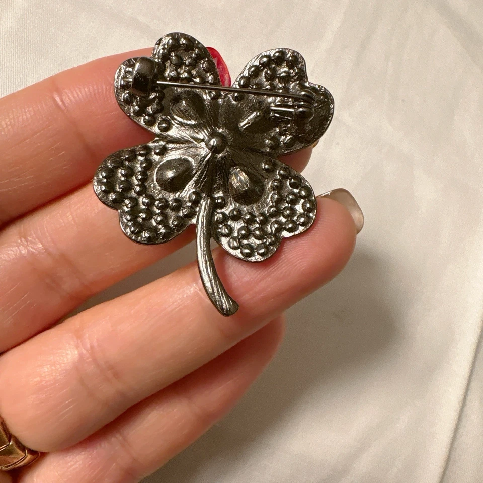 Broche de trébol de cuatro hojas de cristal azul - Joyería de regalo con dije de la suerte Foto 2 de 4