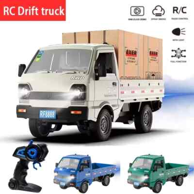 RC Cars KF21 1/16 Scale Truck with Spray Lights Remote Control Model Vehicle Toy