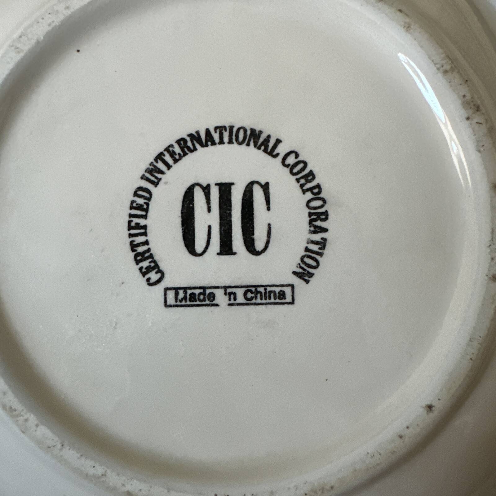 Olive Oil Dipping Set Of Cruet and 6 Dipping Plates Excellent Condition