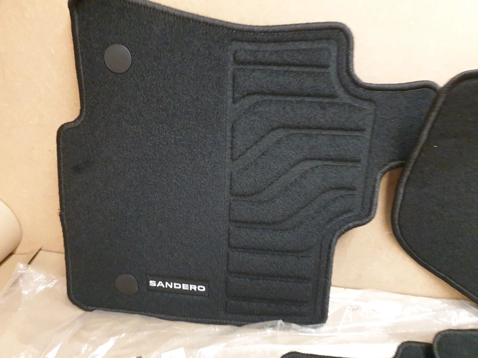 Dacia Floor Mats 4 Pieces Front Rear Carpet Logan Sandero MK3 749026021R Genuine - Image 4 of 4