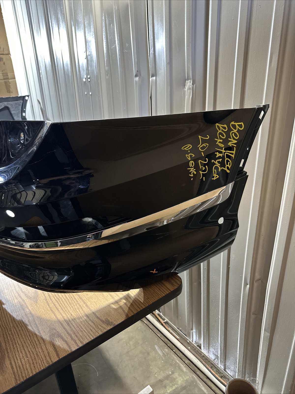 2020 2021 2022 Bentley Bentayga 2nd Gen  Rear Bumper Cover OEM 36A807301G 20-22