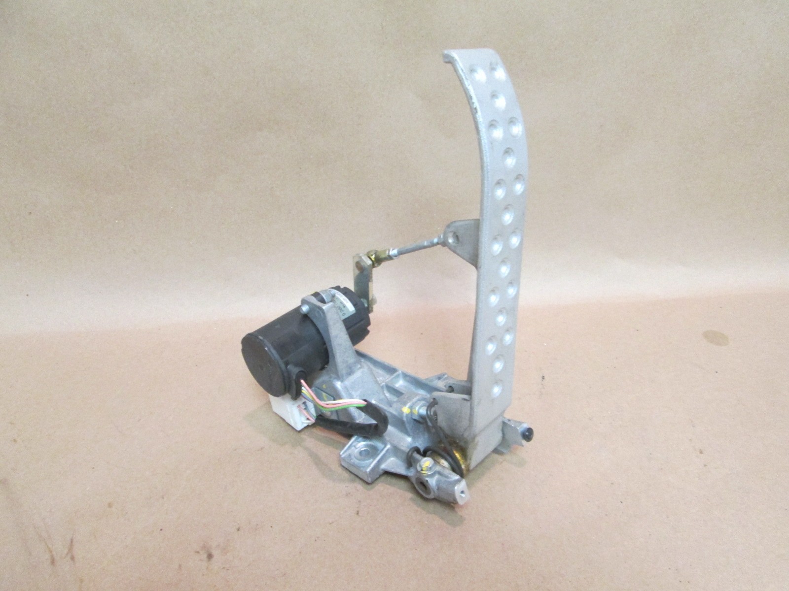 Ferrari 360,430 Throttle Pedal w/ Potentiometer # 180220 / 170083