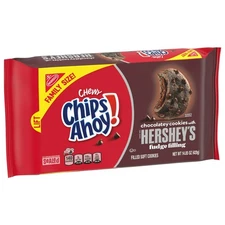CHIPS AHOY! Chewy Chocolatey Cookies – Hershey's Fudge Filled – Family Size 14.8
