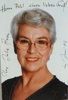 Autogramm deutsche Schlagersängerin Julia Axen (122266)