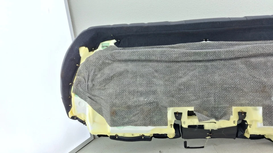 ОРИГИНАЛЬНАЯ ЧЕРНАЯ НИЖНЯЯ КРЫШКА ПОДУШКИ для дивана заднего сиденья Mazda 6 2018–2021 годов выпуска - Изображение 4 из 4