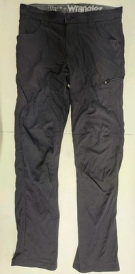 Wrangler ATG Pants Mens 32x32 Black All Terrain Gear Cargo Utility Stretch Hike