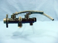 Bendix Allied Signal 11879 Brake Master Cylinder w/o Reservior