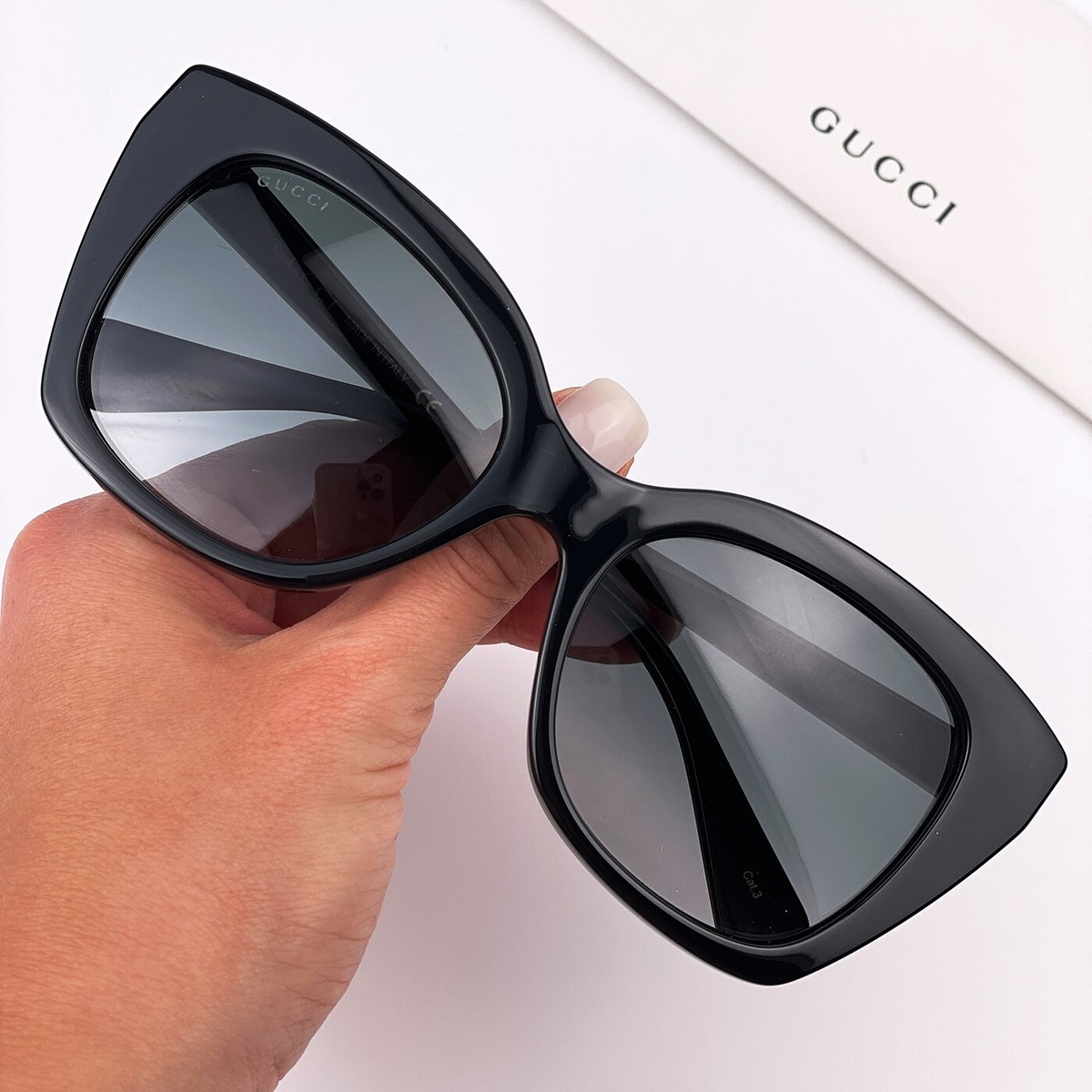 GUCCI レディースサングラス GUCCI グッチ レディース サングラス 52□21-145 ブラック