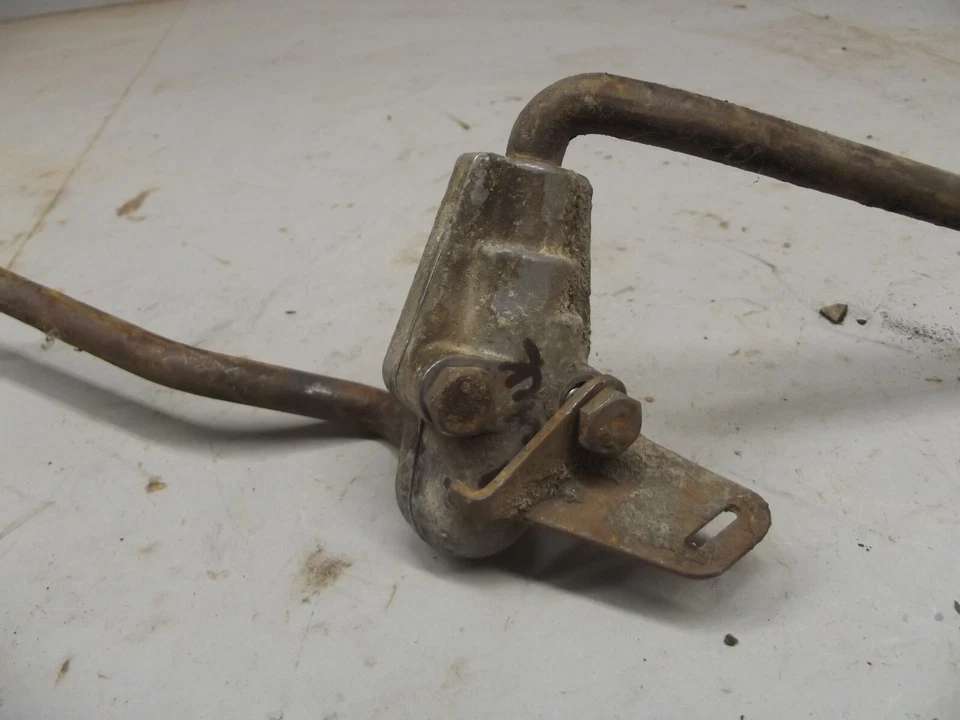 Buick 1961 montaje del pedal del acelerador Lesabre GM Invicta Nailhead Foto 2 de 4