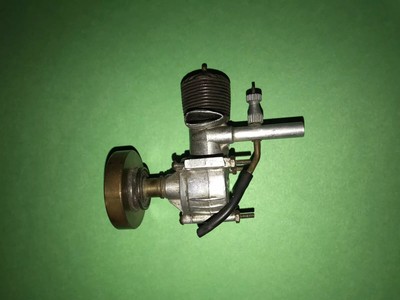 vintage model airplane engines