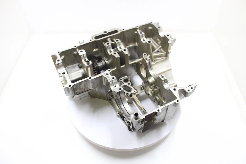 91 SUZUKI GSX1100G OEM MOTOR INFERIOR CÁRTER CÁRTER CÁRTER CÁRTER BLOQUE MOTOR Foto 3 de 4