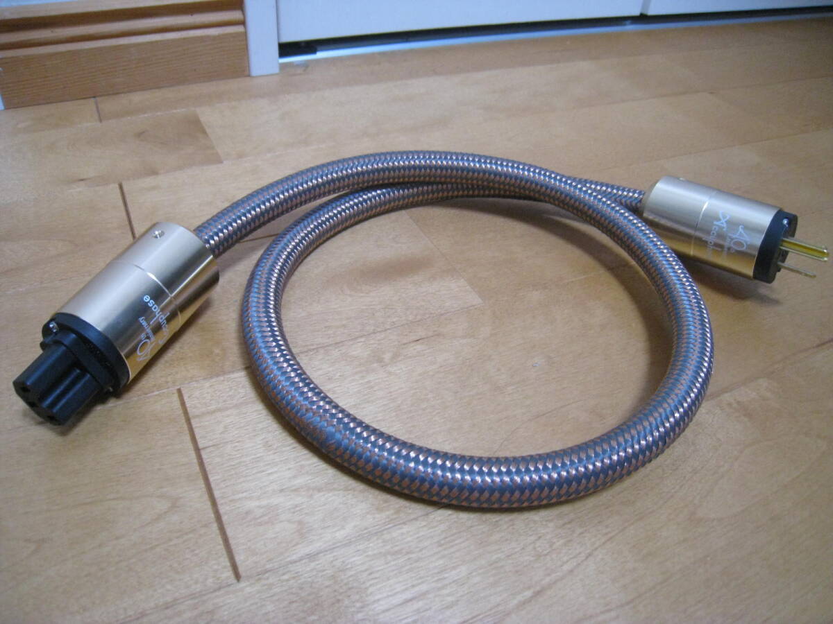 手持最後 Accuphase 40th anniv.spec 1m 電源ケーブル Accuphase 40th Anniversary 1m Power Cable Rare F/S from
