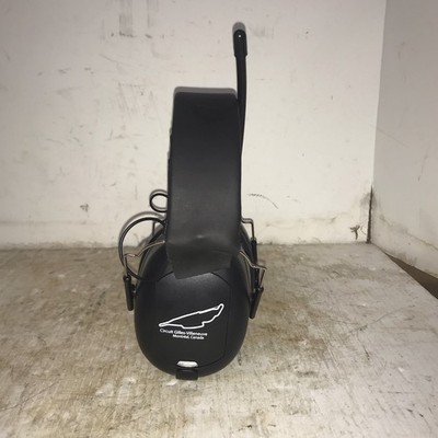 F1 RACING AM FM EAR MUFFS CIRCUIT GILLES-VILLENEUVE TRACK