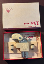 VINTAGE NICHOLS MINIATURE DYNA-MITE TOY CAP GUN REPLICA W/ BOX  HOLSTER CLIP