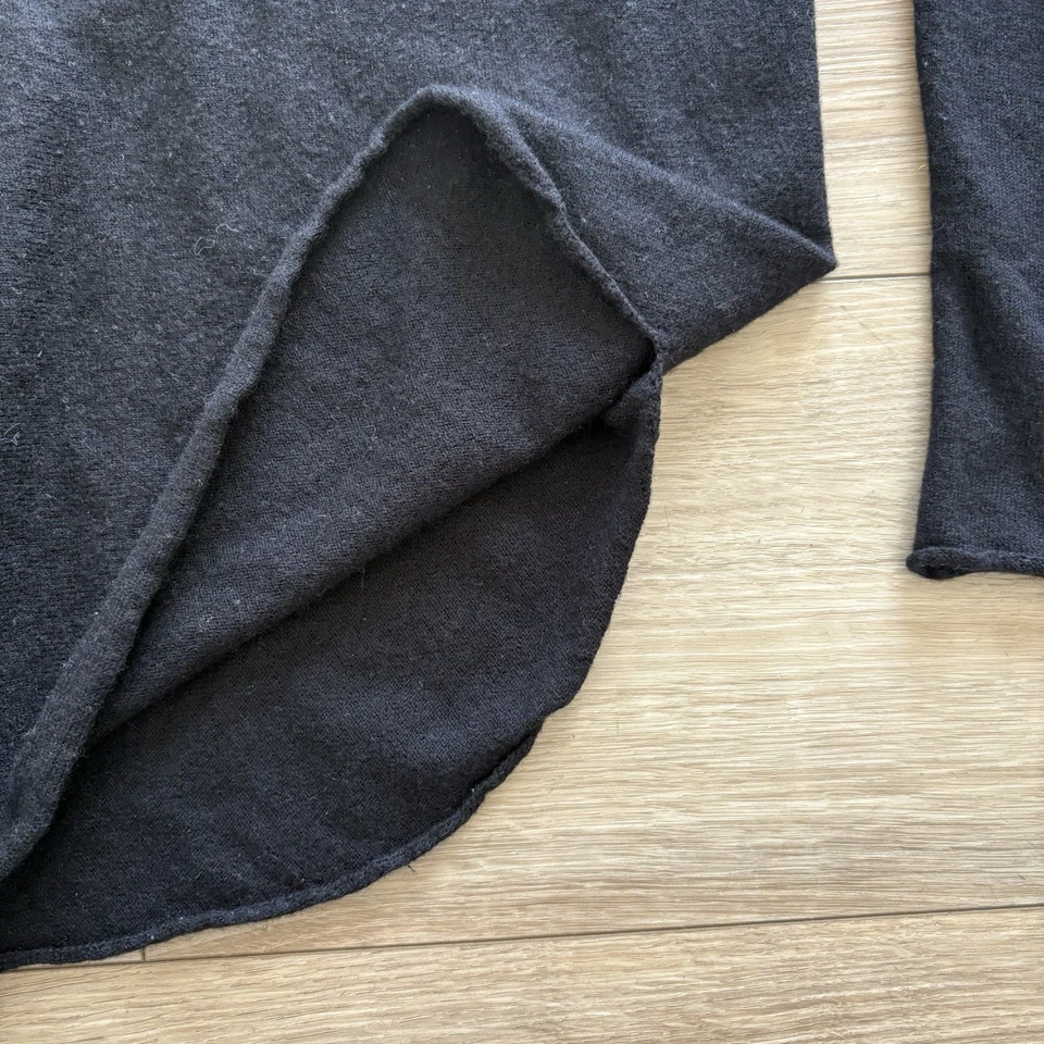 Suéter Vince Lana Cachemira Mujer Mediano Negro Borde Limpio Cuello Redondo Foto 4 de 4