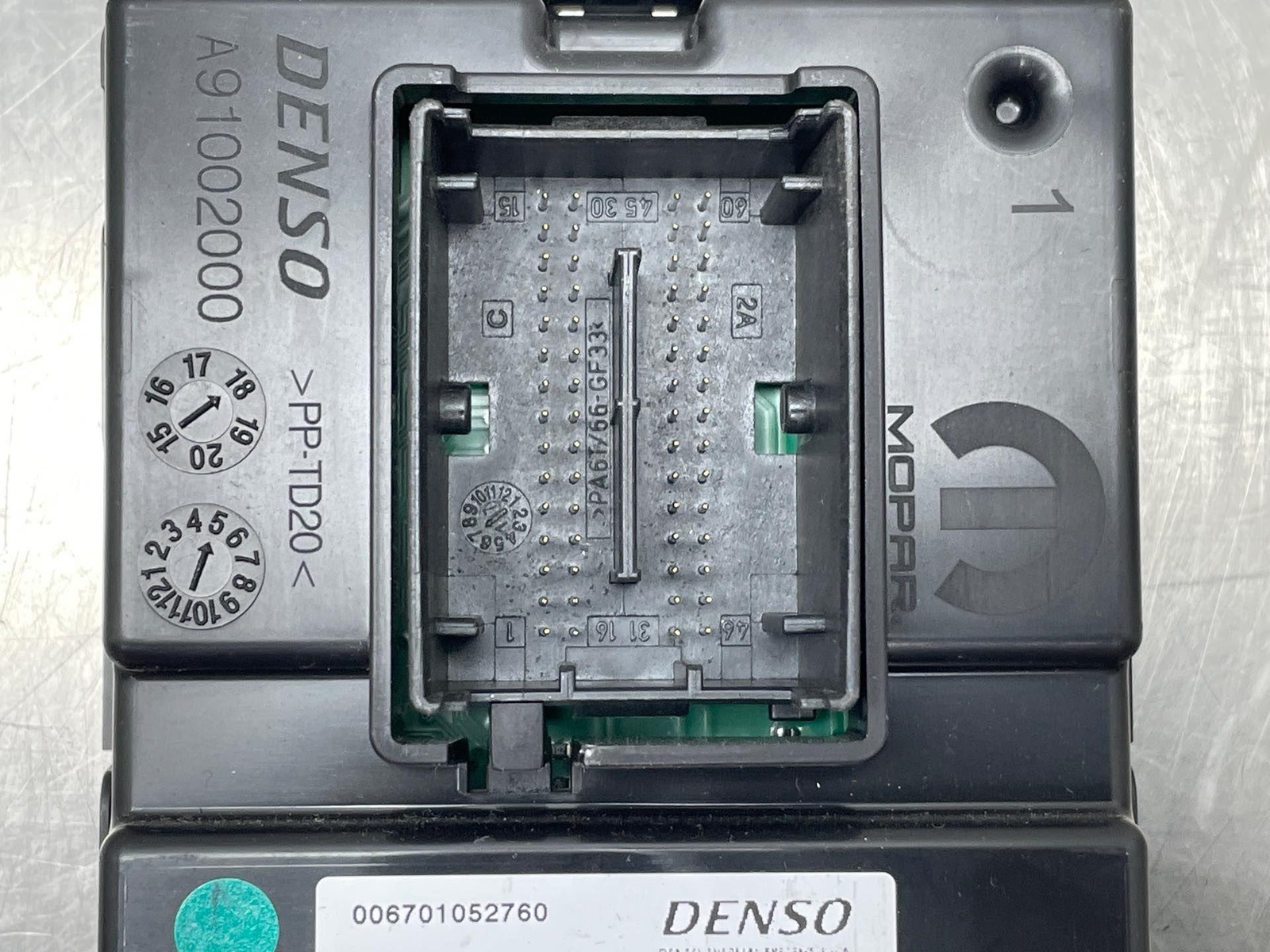 2019 Maserati Levante OEM Driver Assist Camera Control Module 006701052760
